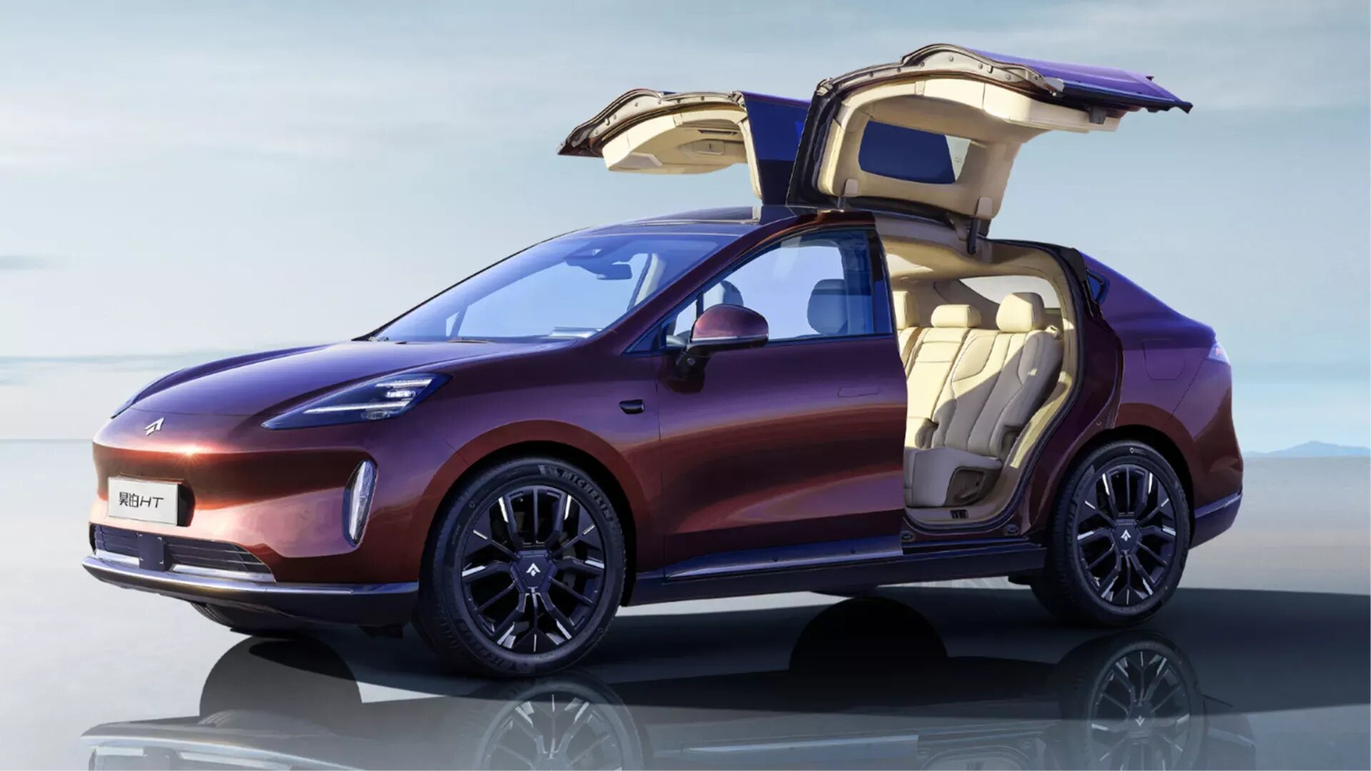 Электрокроссовер GAC в стиле Tesla Model X проедет без подзарядки до 770 километров