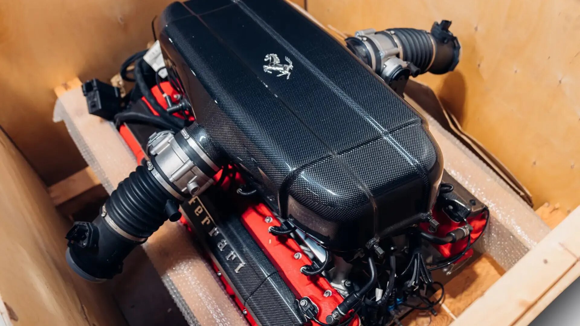 С молотка уйдёт двигатель от Ferrari Enzo: его ни разу не использовали