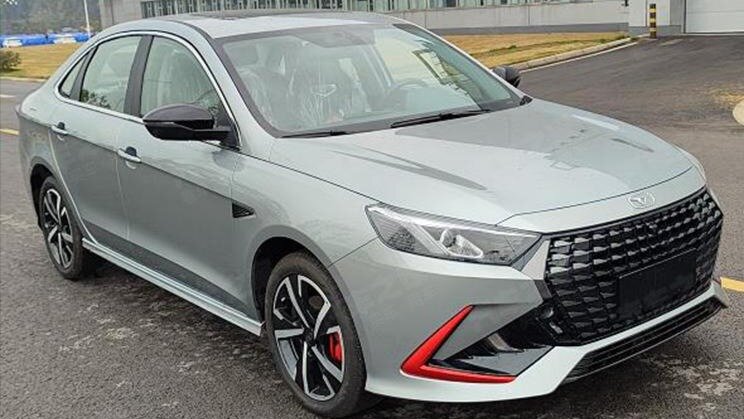 В Китае обновился седан Kaiyi, который собирают на «Автоторе»