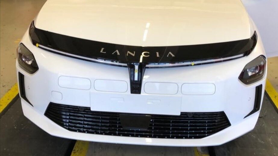 Рассекречен дизайн нового хэтчбека Lancia Ypsilon