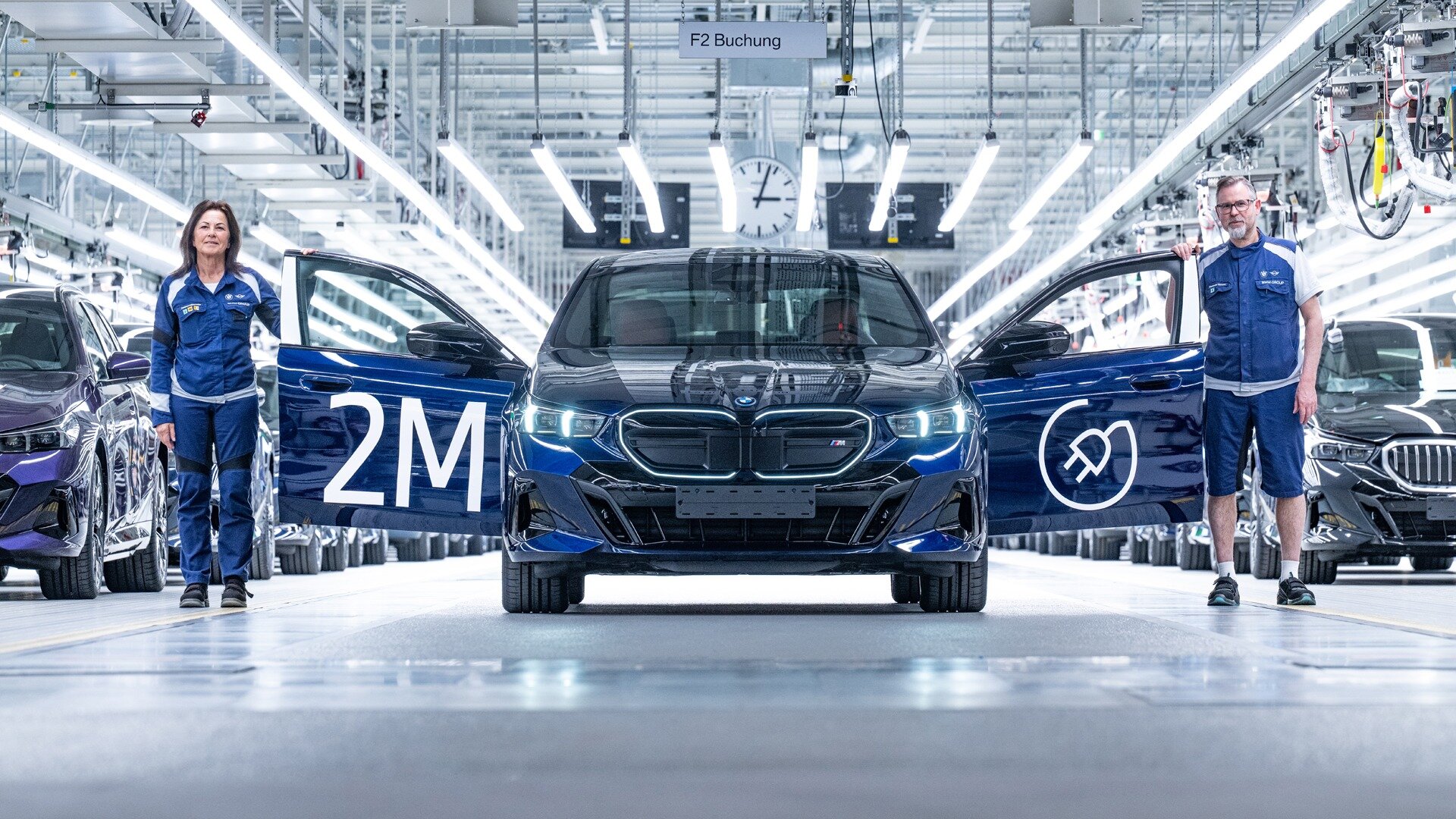 BMW потратил на сборку миллиона электрокаров 2 года вместо 11