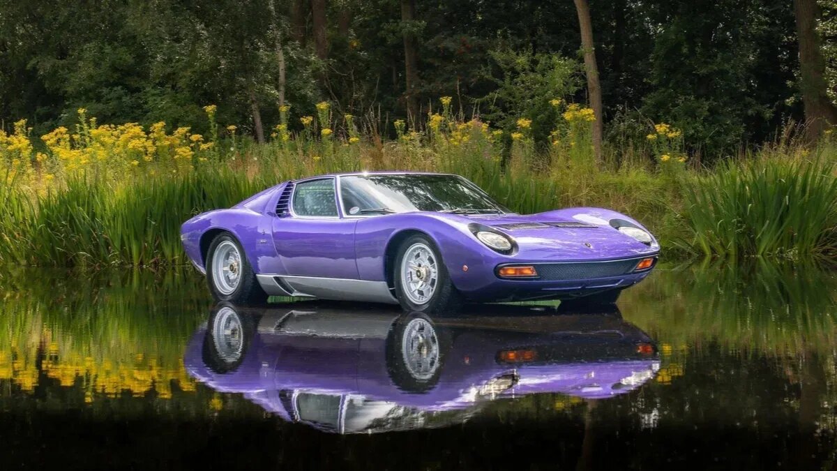 На Авто.ру появилась в продаже Lamborghini Miura 1971 года за 277 миллионов