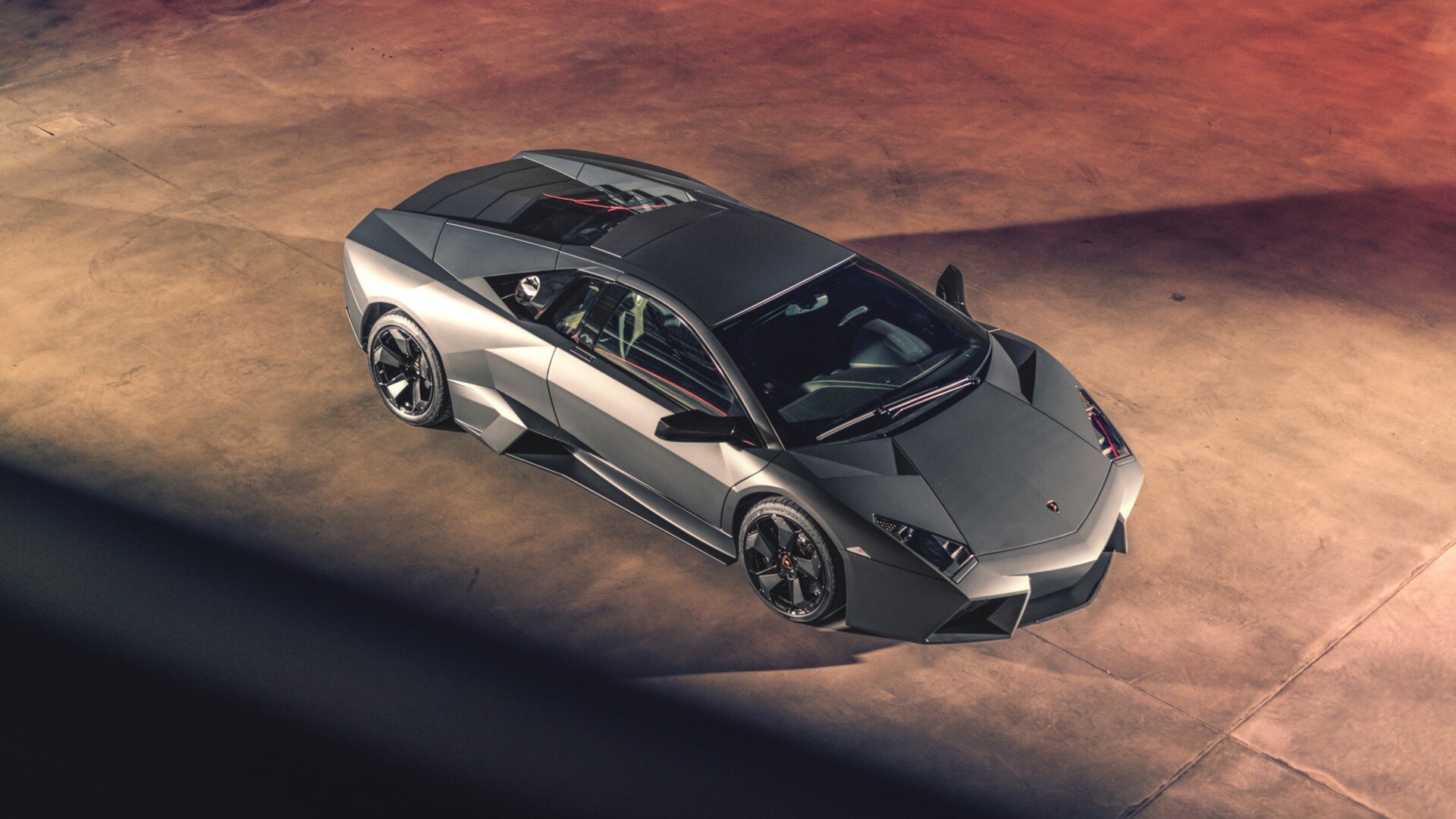 Редкий Lamborghini, которым не пользовались 14 лет, пустят с молотка