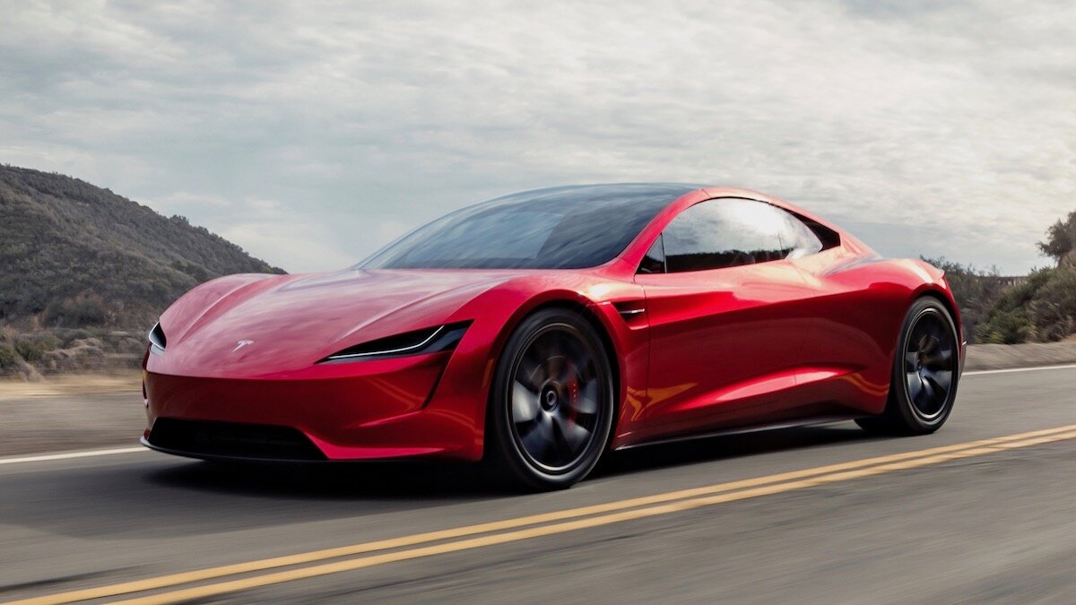 Tesla больше не будет дарить машины клиентам