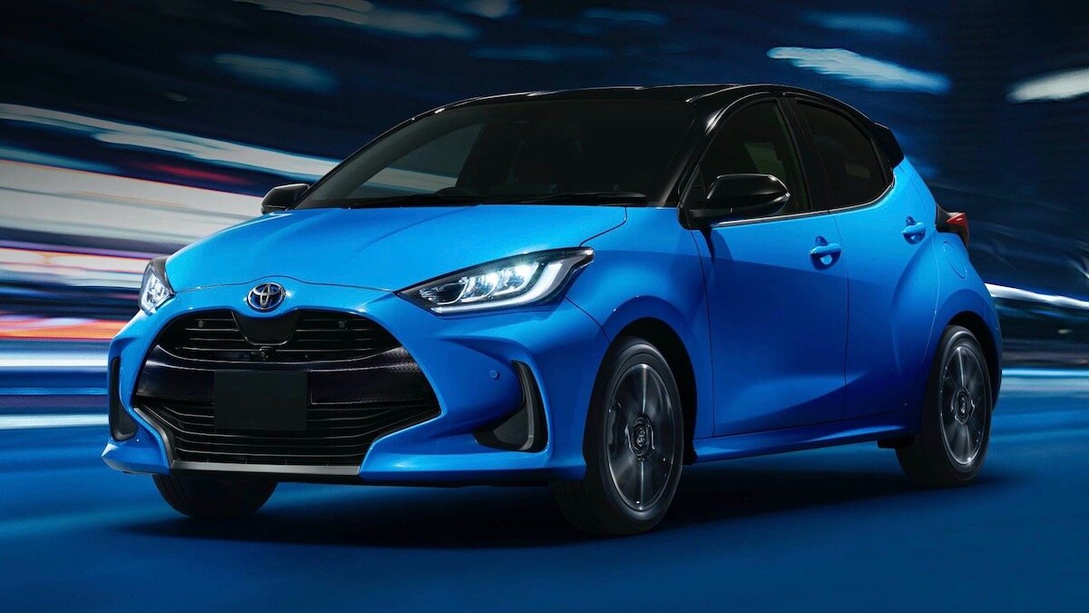 Новый Toyota Yaris оказался меньше, но просторнее предшественника