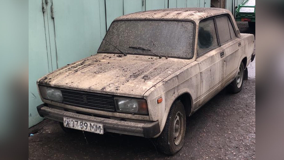 В Москве нашли ВАЗ-2105 без пробега, простоявшую 29 лет в гараже