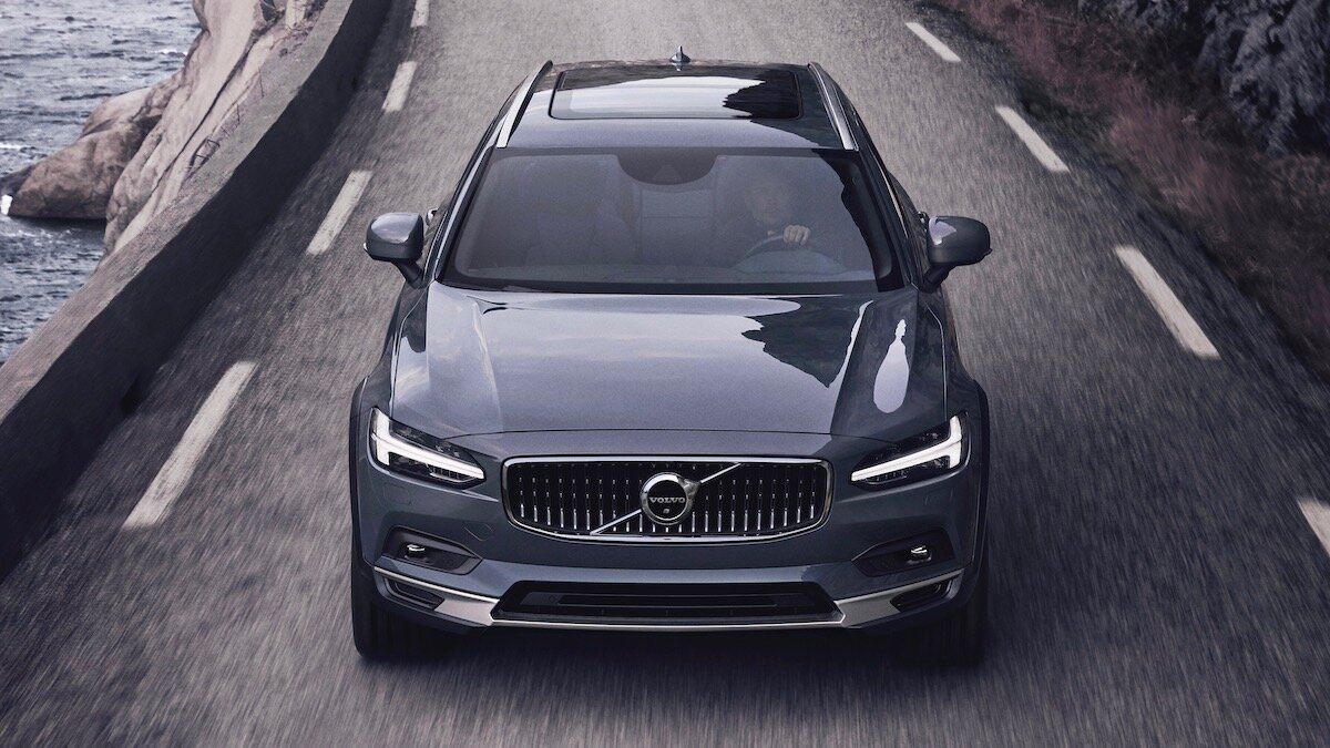 Флагманские Volvo обновились и научились имитировать джаз-клуб