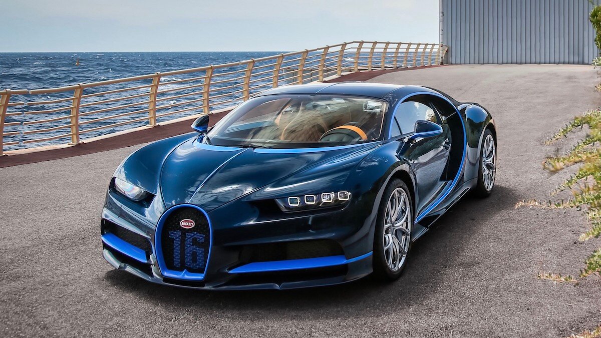 Bugatti Chiron с пробегом за три года подешевел на 49 миллионов рублей