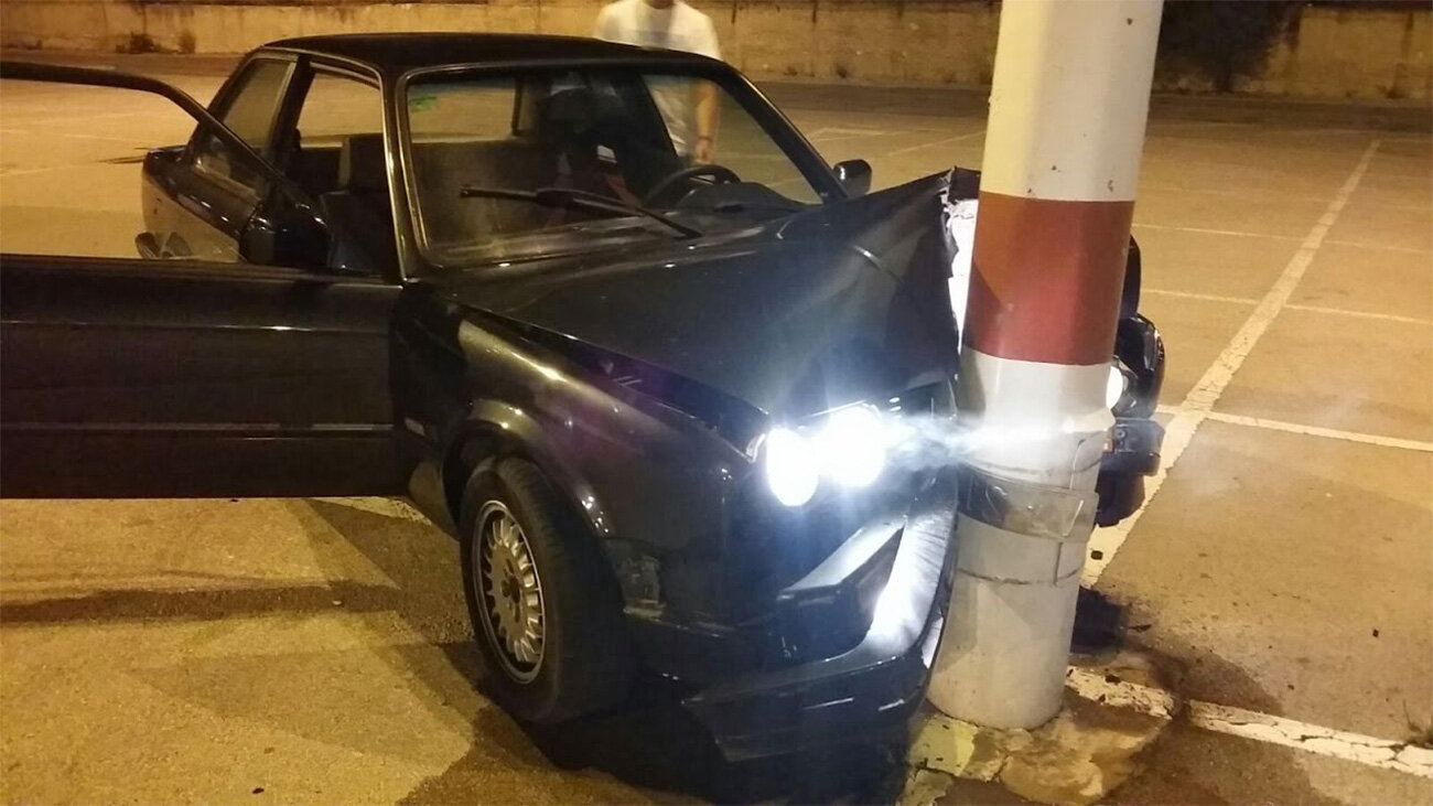 Столбы и бордюры: 10 глупых попыток дрифта