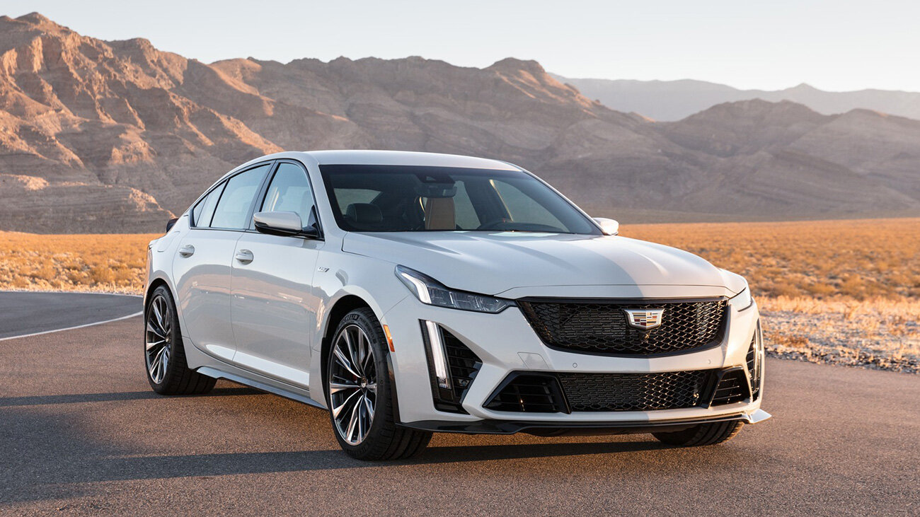 «Чернокрылый» суперседан Cadillac CT5-V оказался мощнее 635-сильного BMW M5 CS