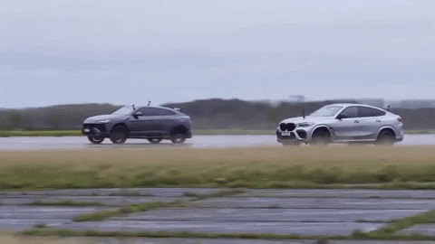 Битва тяжеловесов: BMW X6 M и Lamborghini Urus сравнили на прямой