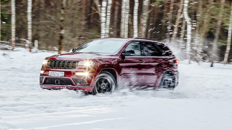 Знаем, знаем! Все плюсы и минусы Jeep Grand Cherokee: подробный тест