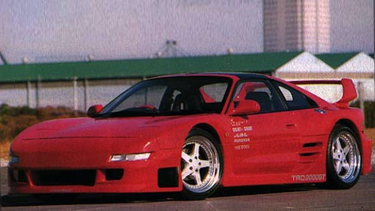 Суперкар Toyota из 1990-х выставили на продажу