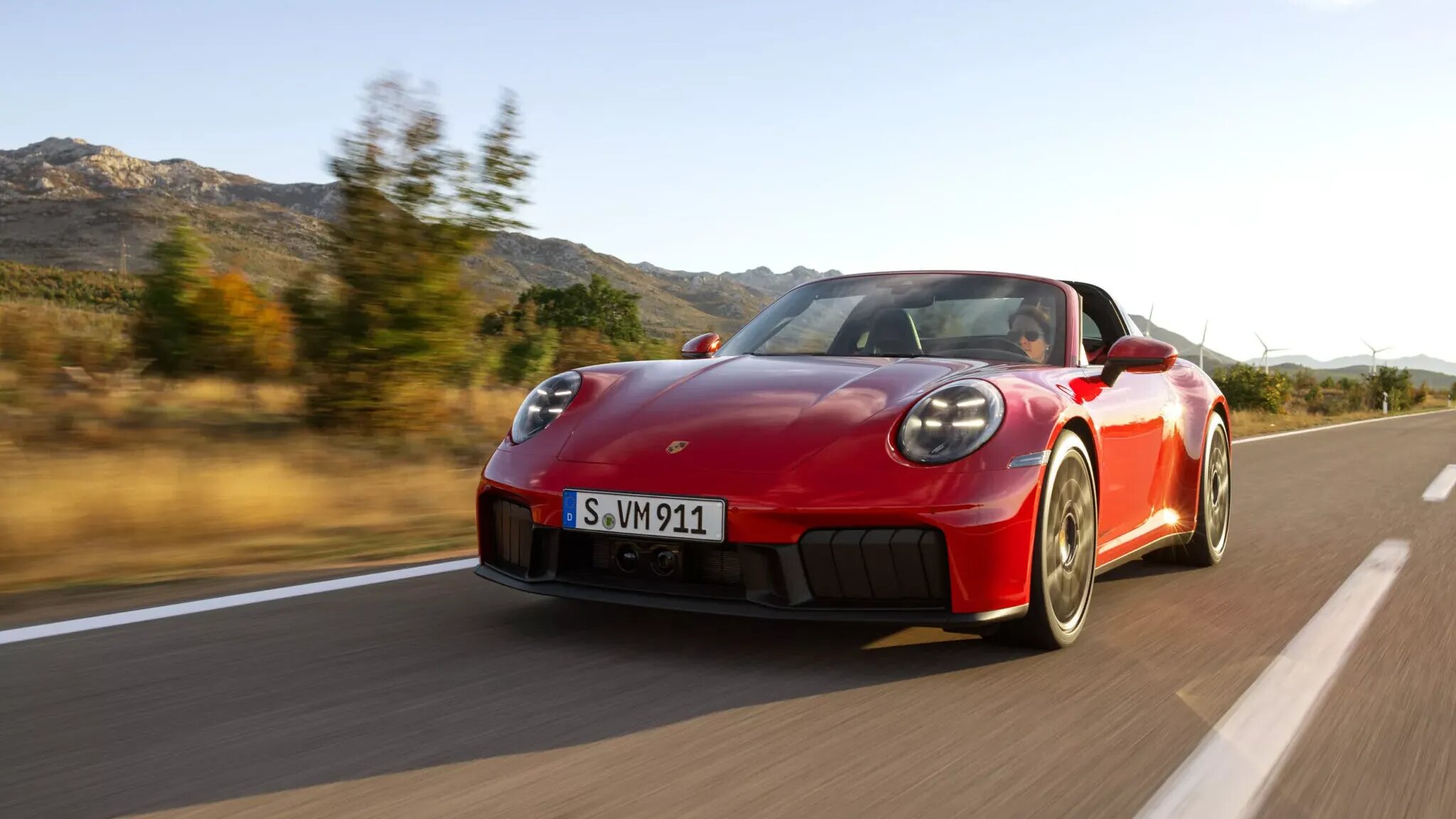 Porsche 911 не станет электрокаром, но только в этом десятилетии