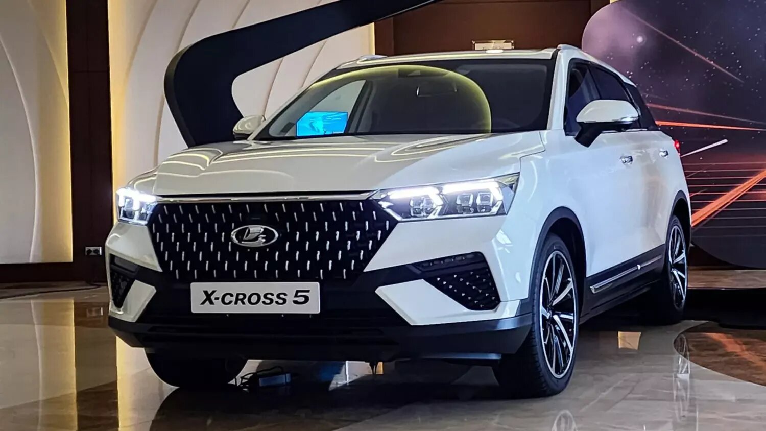 Новое семейство кроссоверов АвтоВАЗа назовут Lada X-Cross