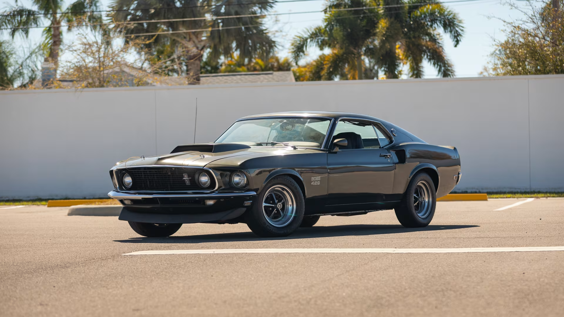 Редкий Ford Mustang Boss 429 c 7-литровым V8 ушёл с молотка за 297 000 долларов