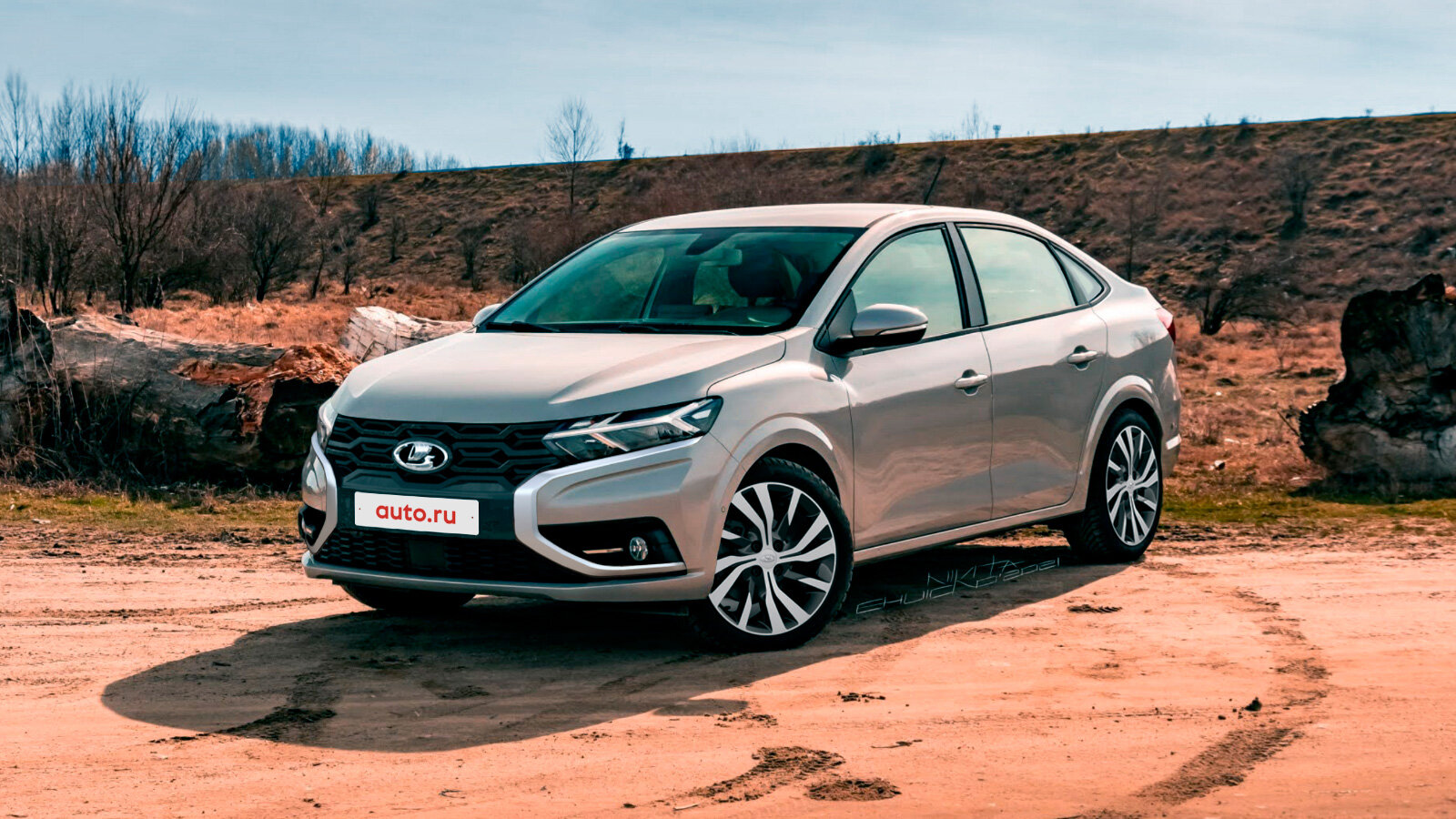Какой станет Lada Vesta на платформе Логана: наша версия