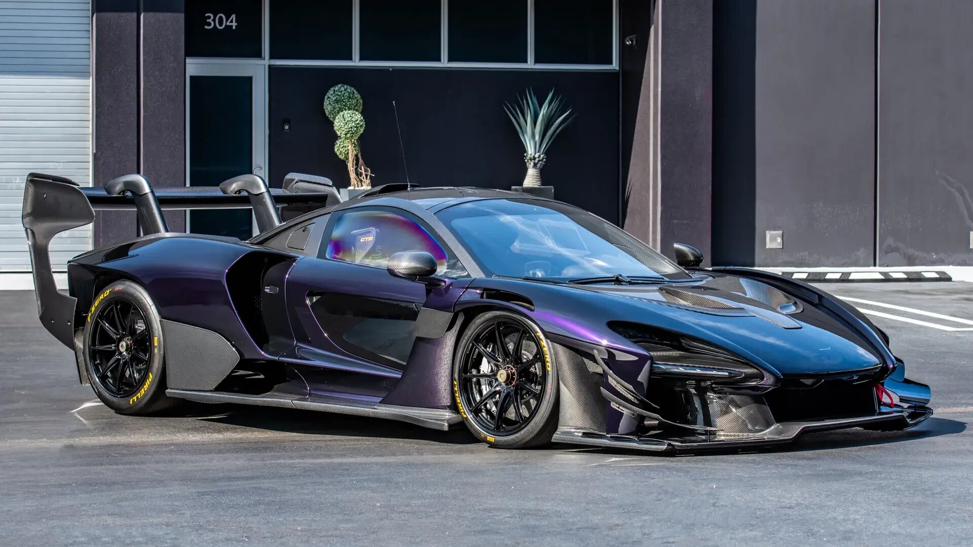 На перепродаже редчайшего McLaren без пробега потеряли более полмиллиона долларов