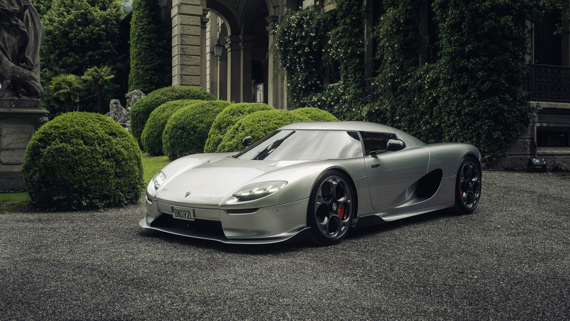Производитель гиперкаров Koenigsegg задумался о доступных моделях