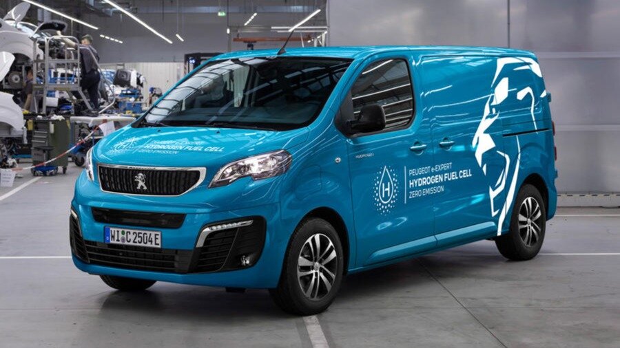 Электрофургон Peugeot e-Expert перевели на водород