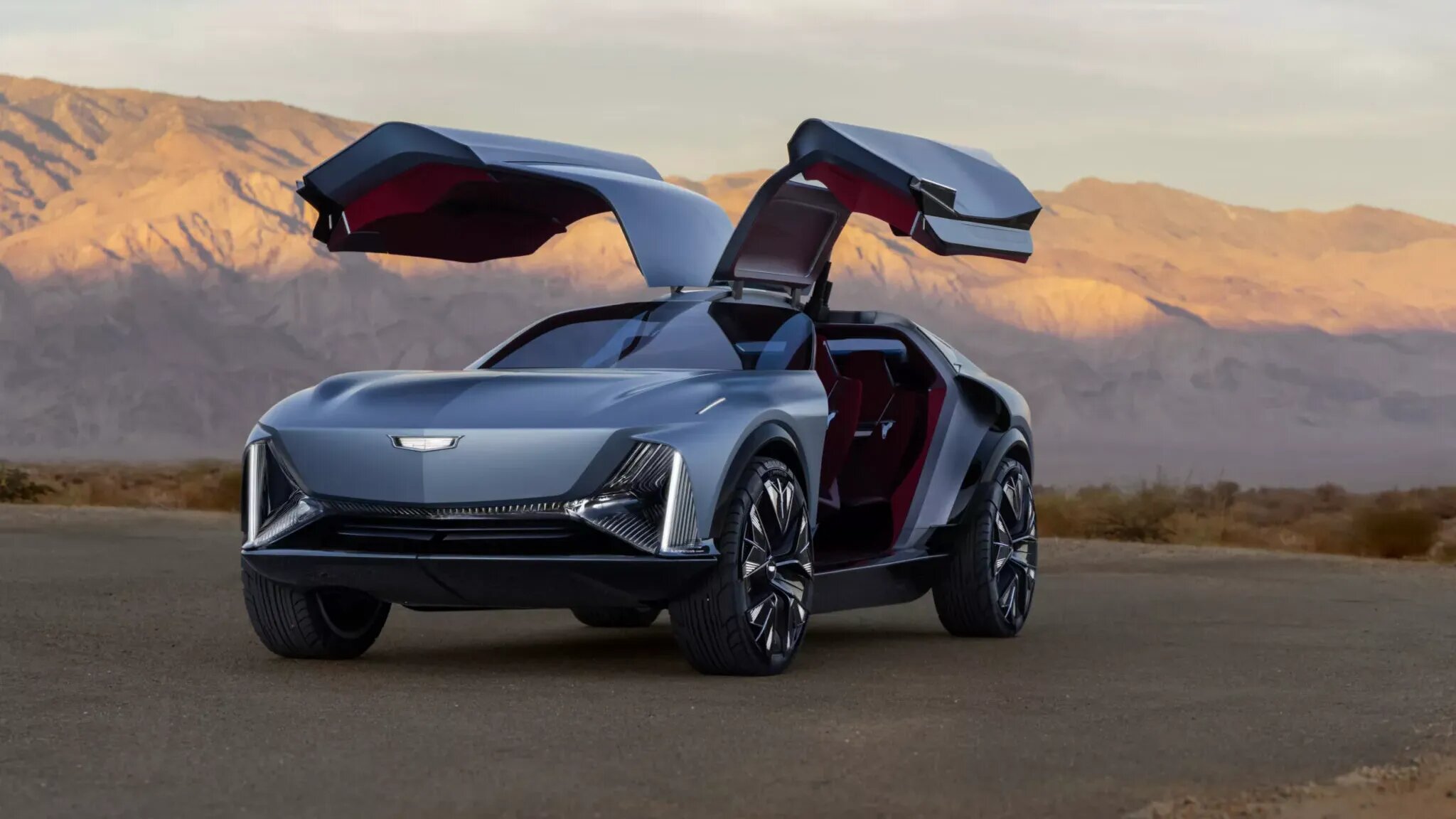 Cadillac представил роскошный концепт-кроссовер Elevated Velocity с режимом стряхивания пыли