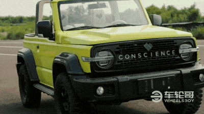 Китайские тюнеры построили кабриолет Suzuki Jimny с внешностью в стиле Tank