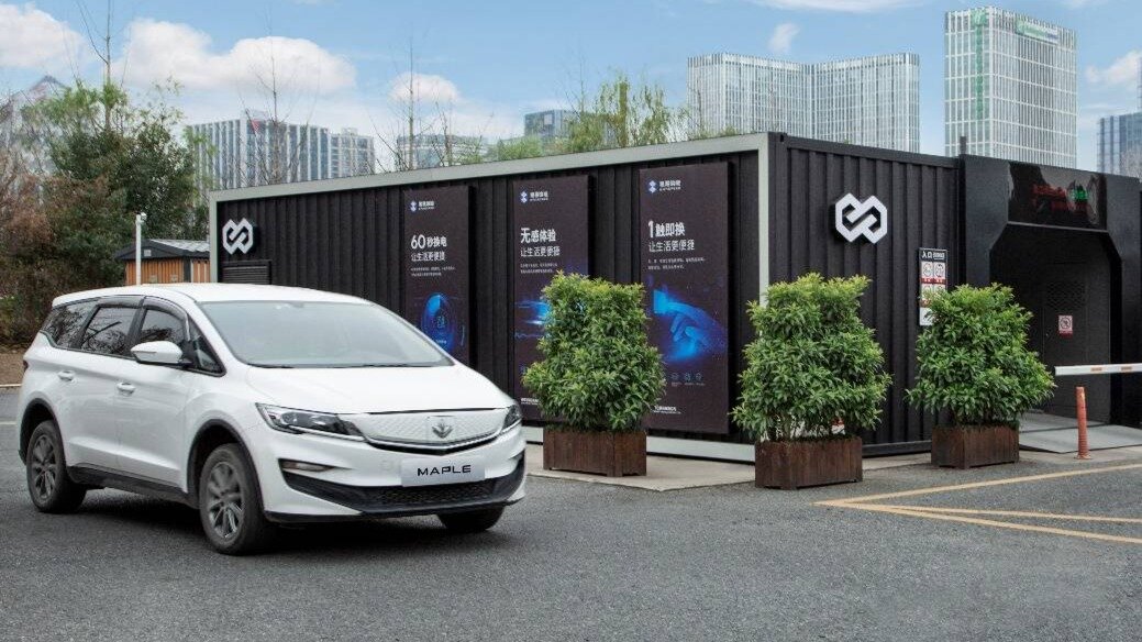 Geely и Lifan будут вместе строить станции по замене батарей в электрокарах
