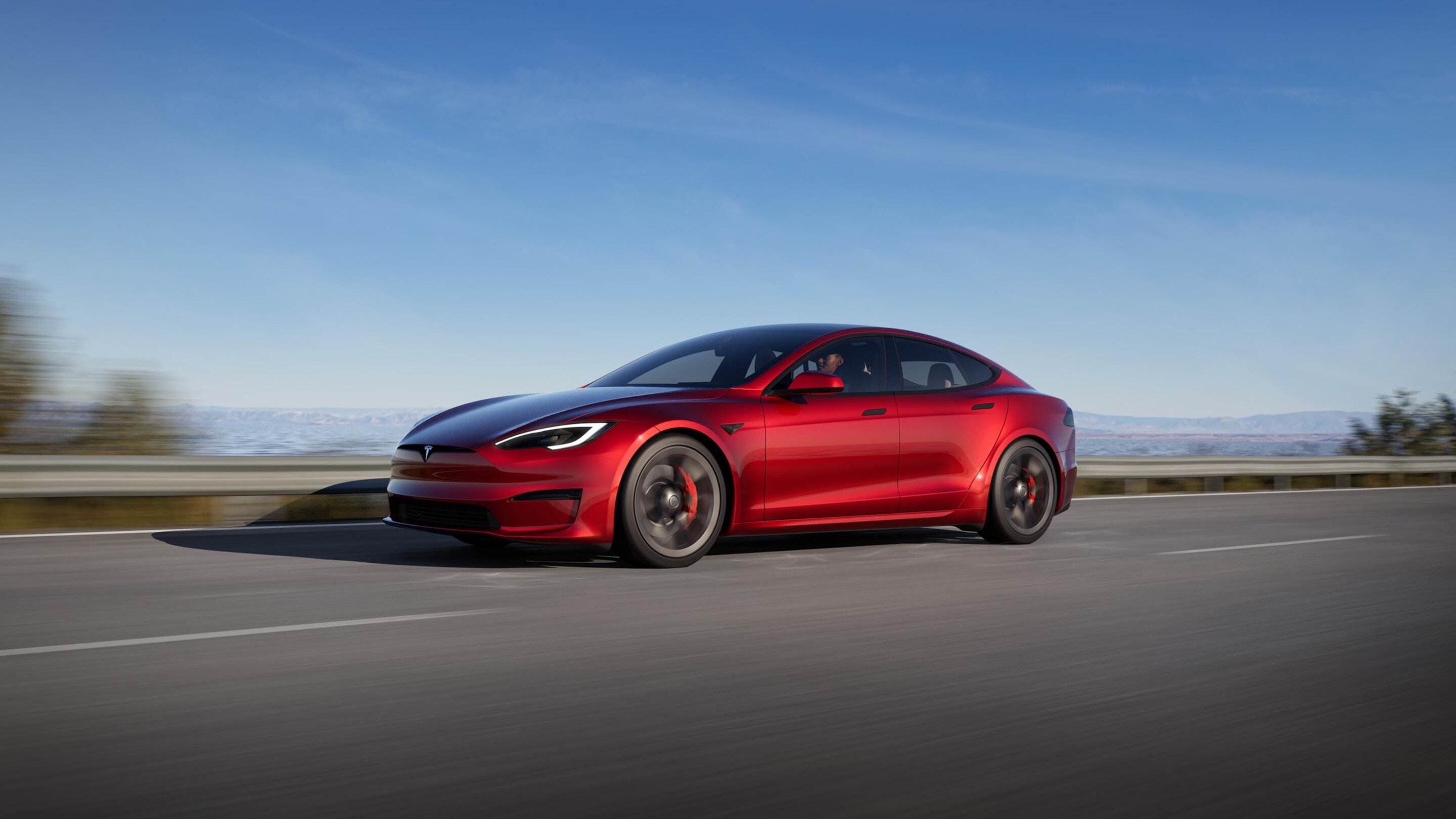 Скандал вокруг Tesla: сотрудники компании имеют доступ к видео с бортовых камер
