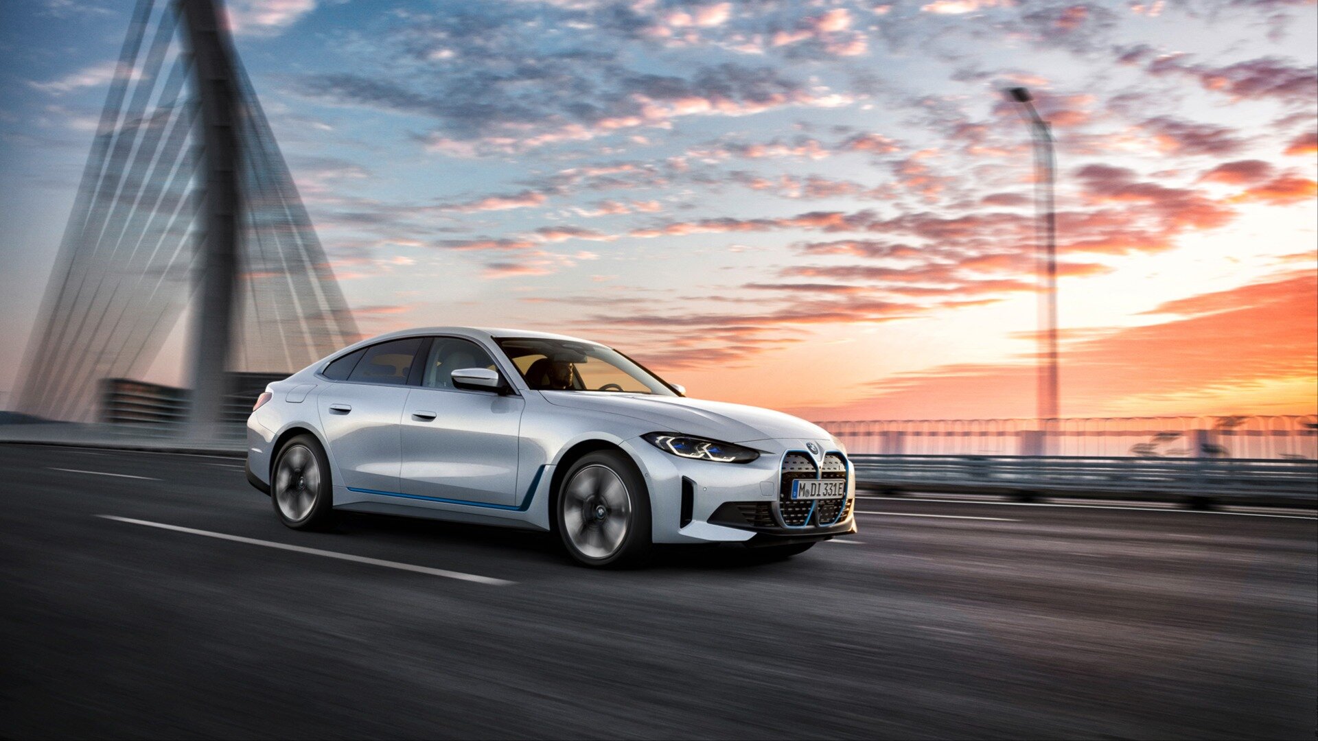 Электрические BMW i4 и i7 получили новые версии