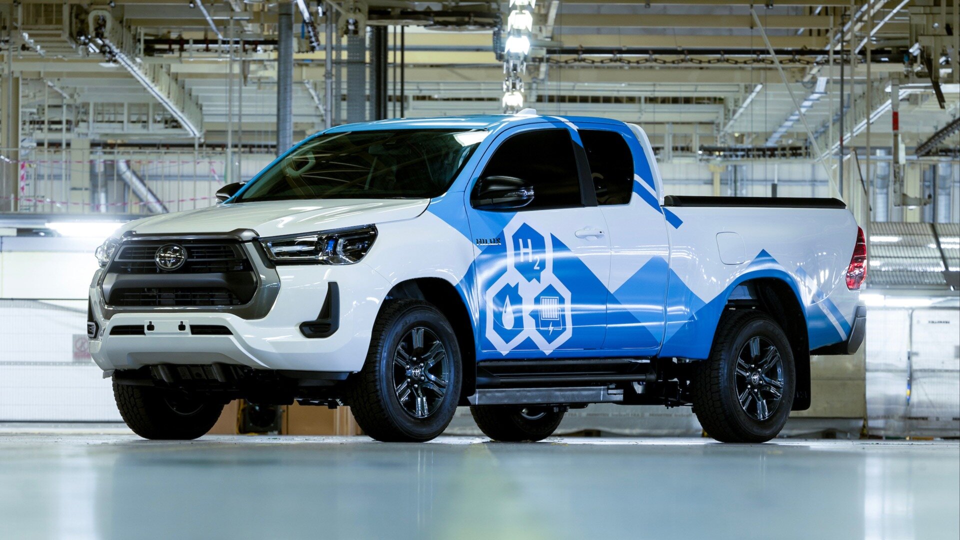 Toyota перевела пикап Hilux на водород