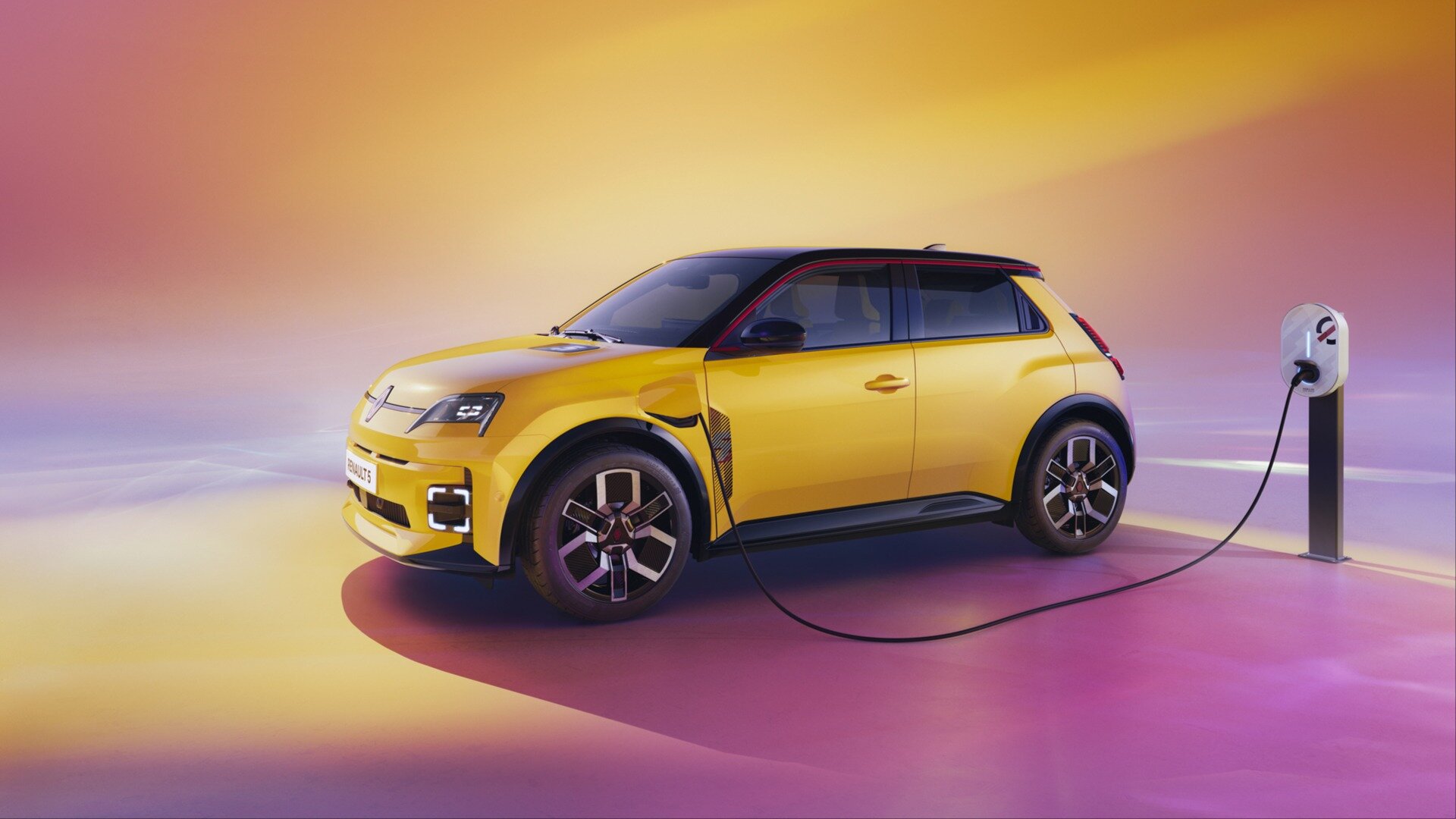 Renault не будет полностью отказываться от ДВС
