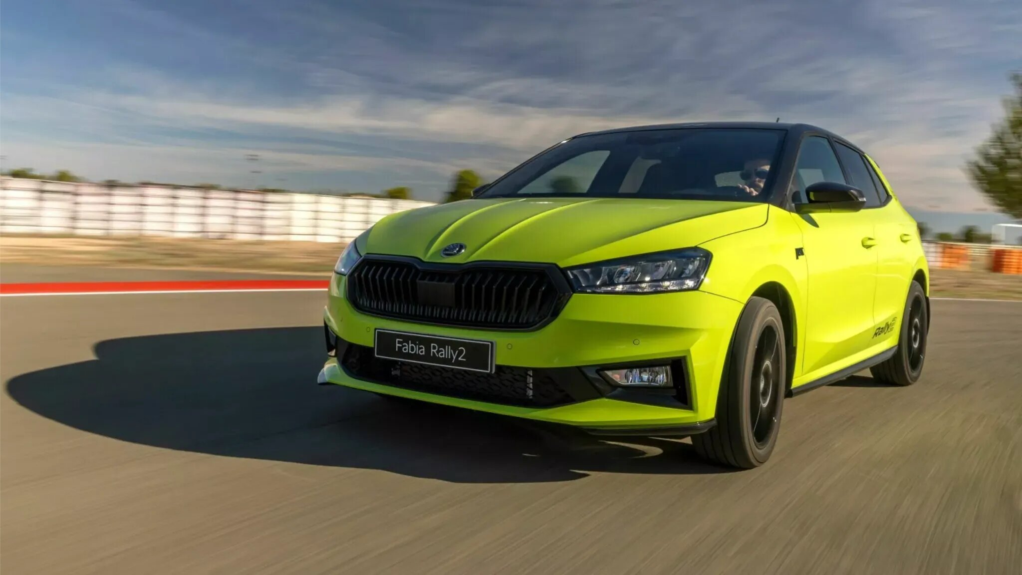 Skoda Fabia получила «заряженную» версию Rally2 со 190-сильным мотором