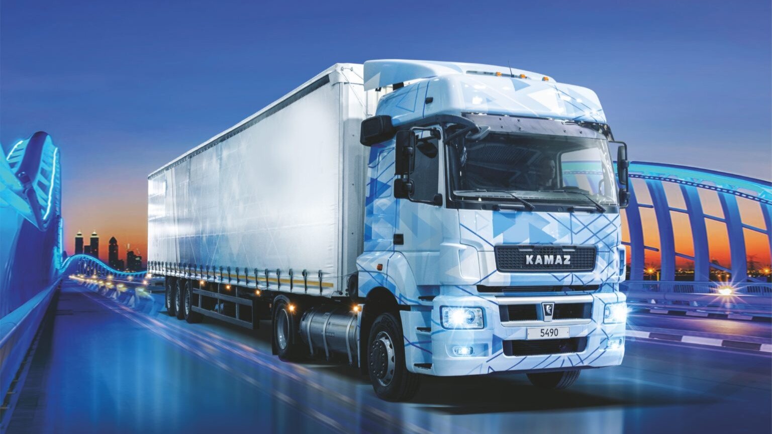 КамАЗ рассказал о планах после приостановки сотрудничества с Daimler