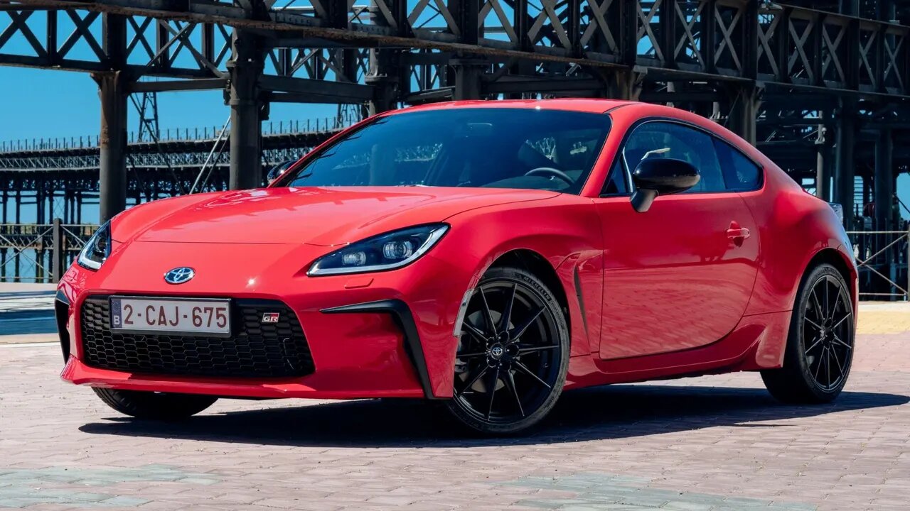 Следующая Toyota GR86 станет гибридной и трёхцилиндровой