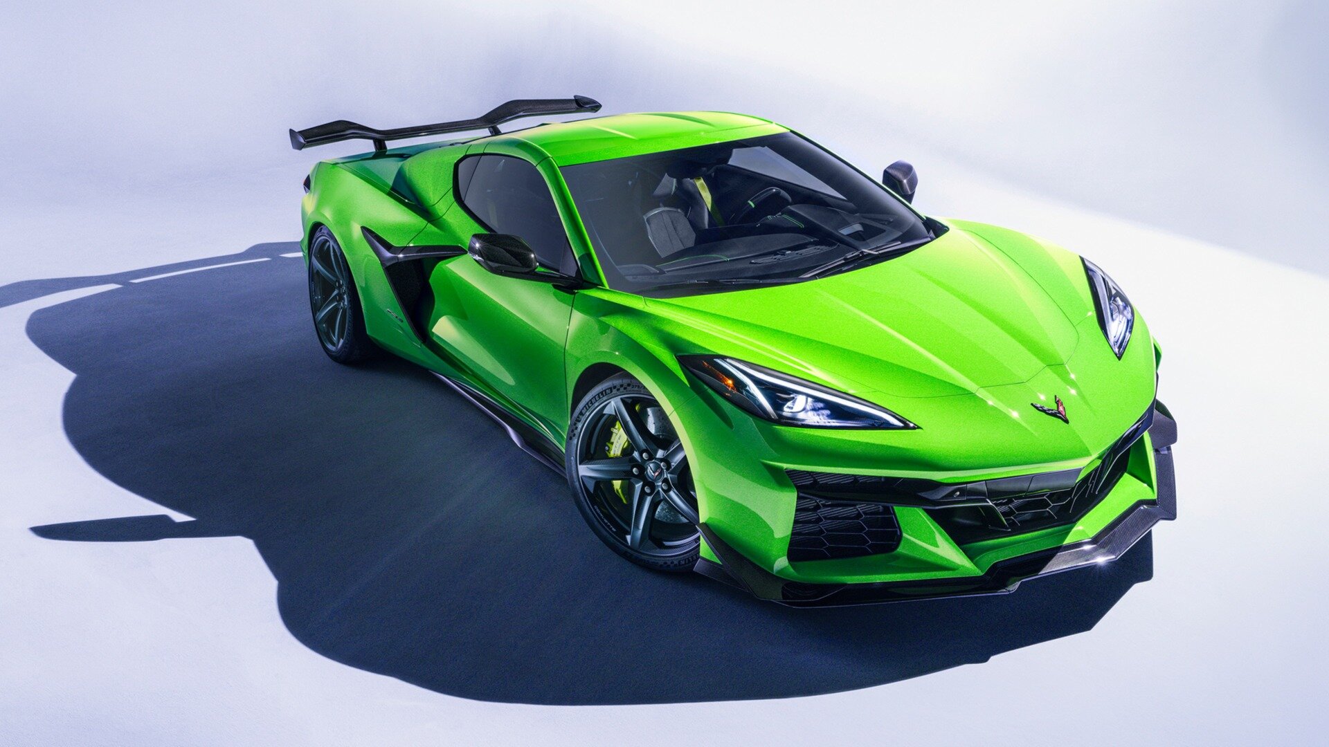 NFT-картинку уникального Chevrolet Corvette, к которой прилагается настоящий суперкар, никто не захотел покупать