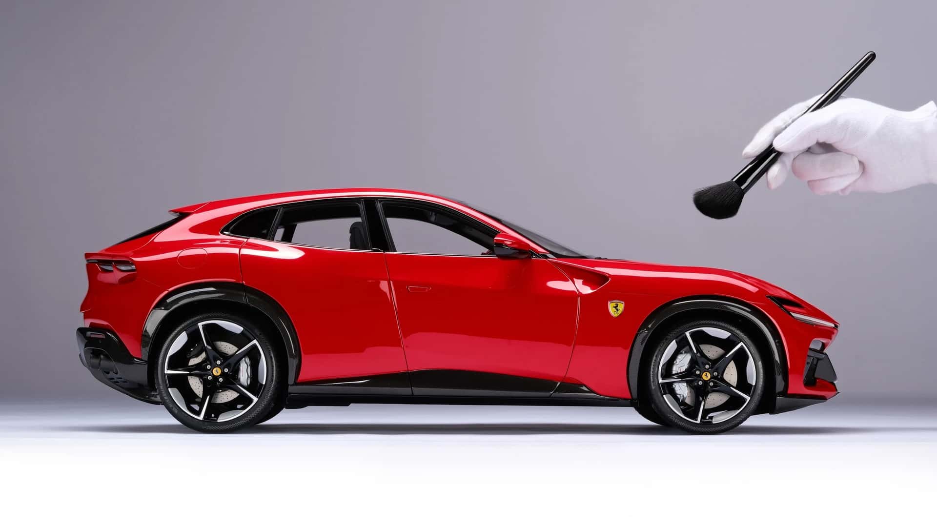 Ferrari Purosangue уменьшили в 8 раз и продают по цене Lada Vesta