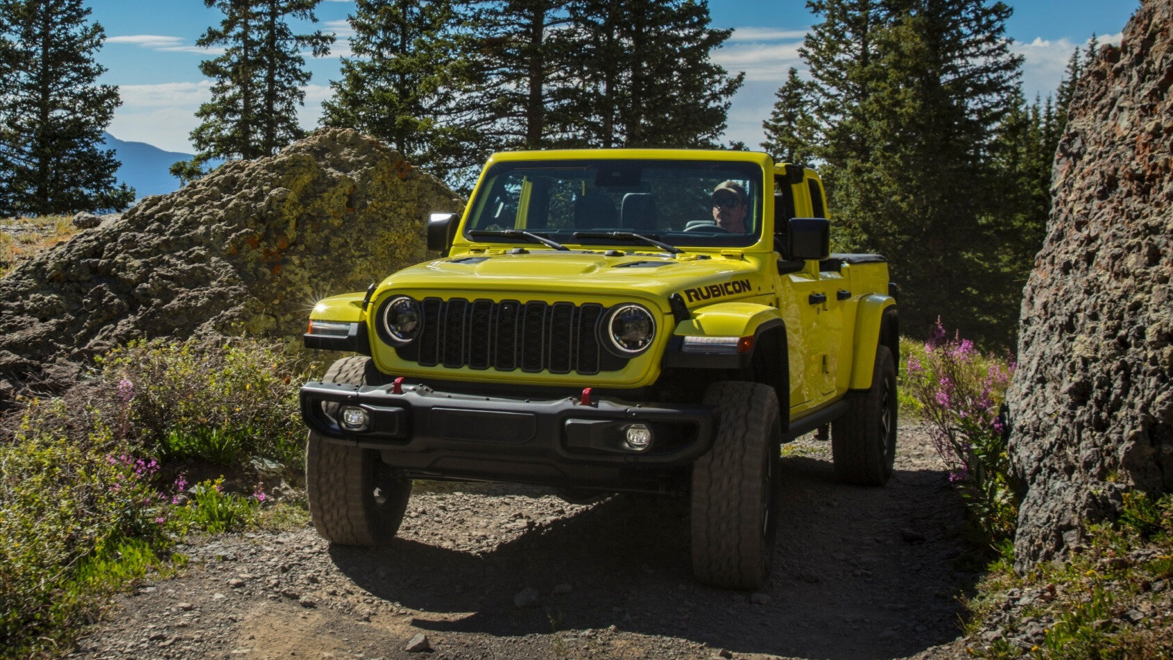 Jeep отказался от выпуска гибридного Gladiator: вместо него выйдет версия с 6.4 V8 