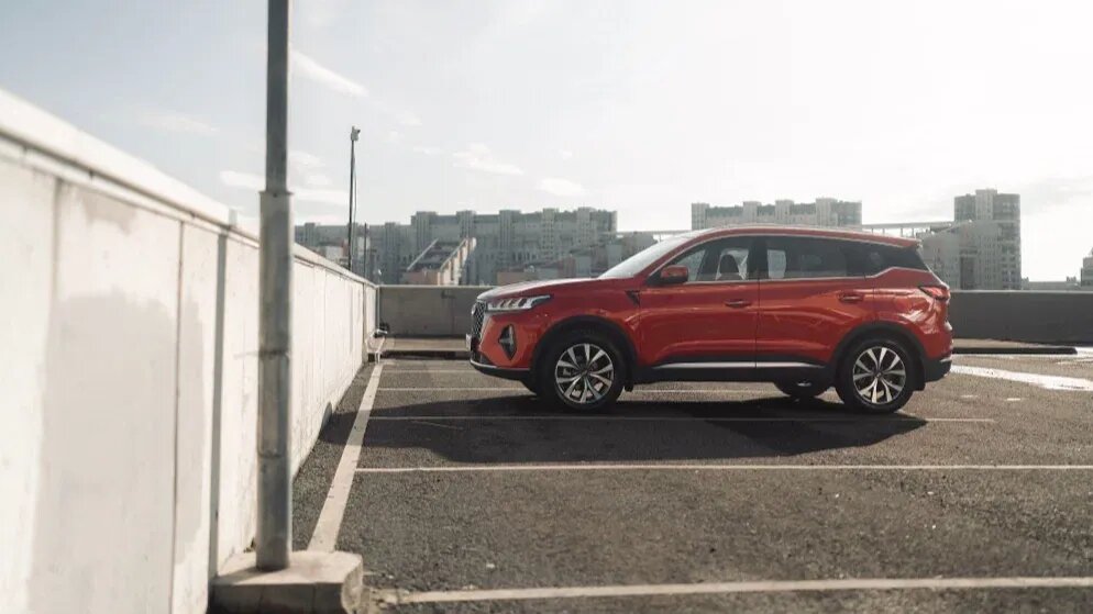 За год экспорт легковых автомобилей из Китая в Россию вырос в 5 раз