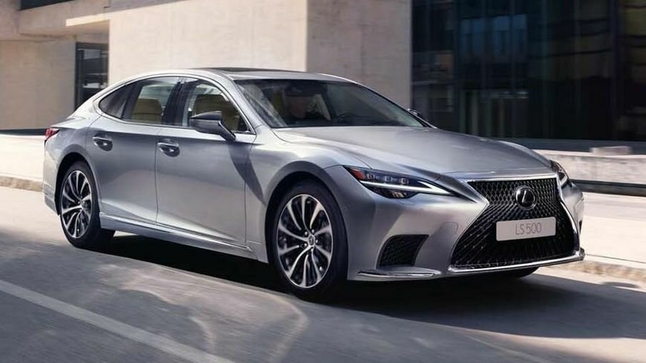 В России стартовали продажи обновлённого Lexus LS: два мотора, шесть комплектаций