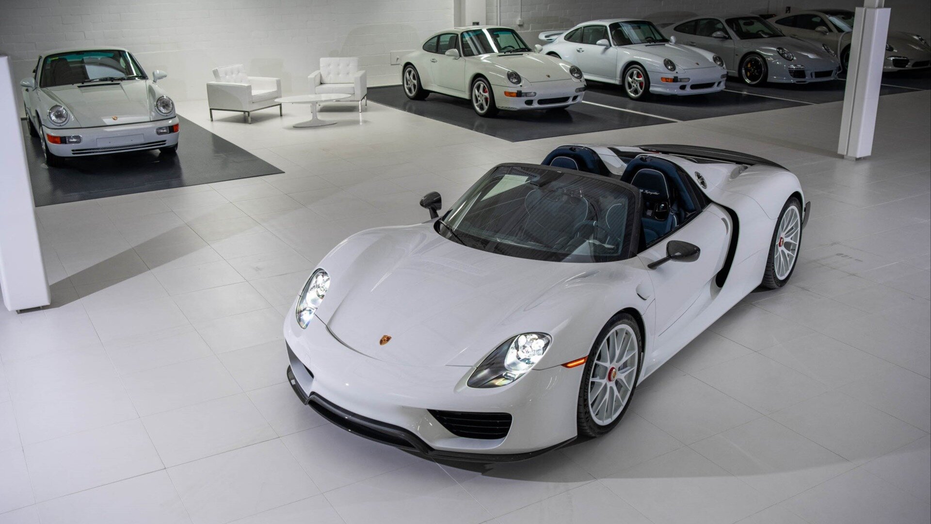 Porsche 918 из «Белой коллекции» побил аукционный рекорд