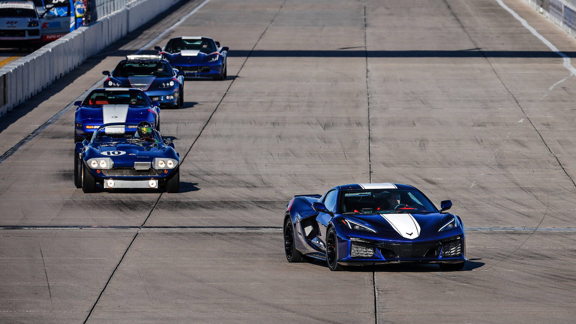 Chevrolet неожиданно подтвердил появление Corvette Grand Sport с новым V8