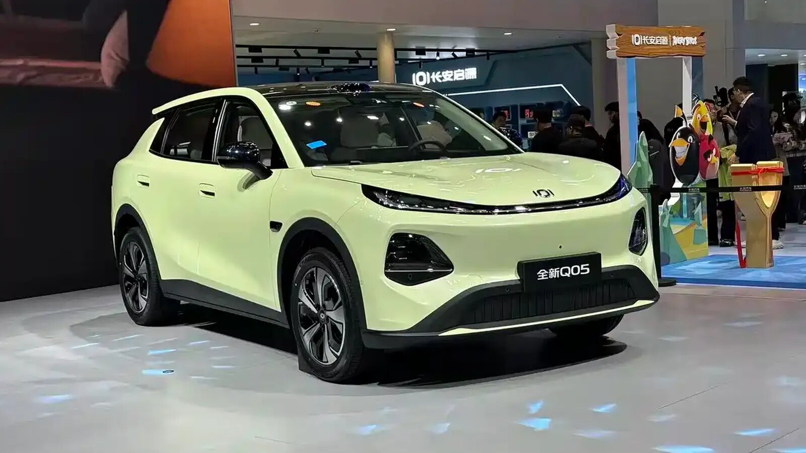 Changan представил дешёвый электрокроссовер с запасом хода более 500 километров