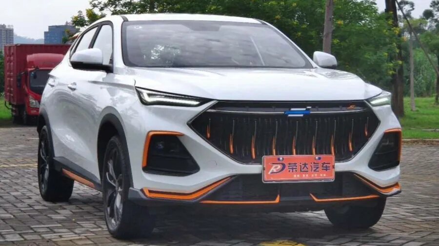 Кроссоверы Changan Oshan по цене Lada Vesta появились в продаже на Авто.ру