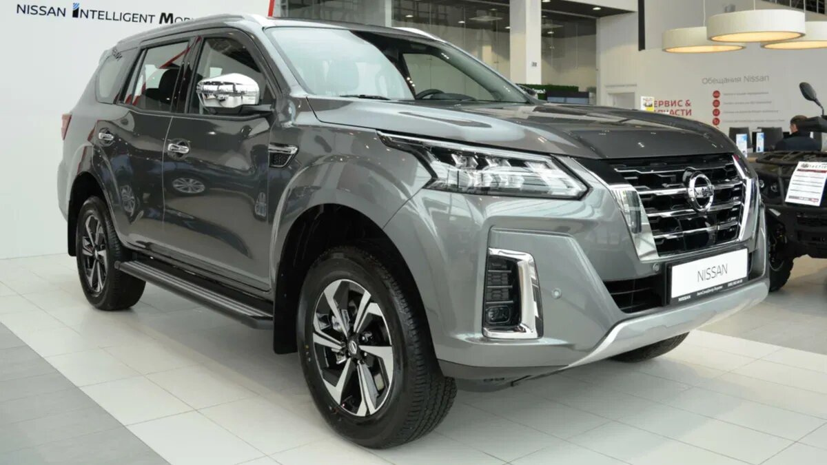 В России начали продавать рамные трёхрядные внедорожники Nissan X-Terra