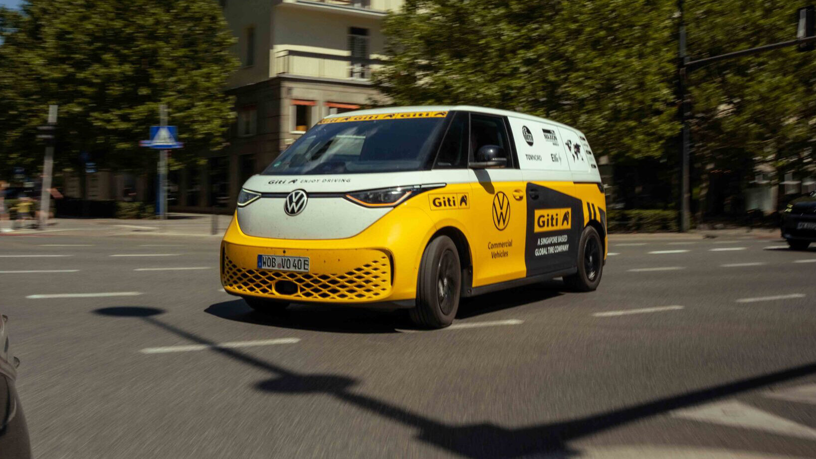Электровэн Volkswagen ID. Buzz попробует установить мировой рекорд: 75 стран за 8 месяцев