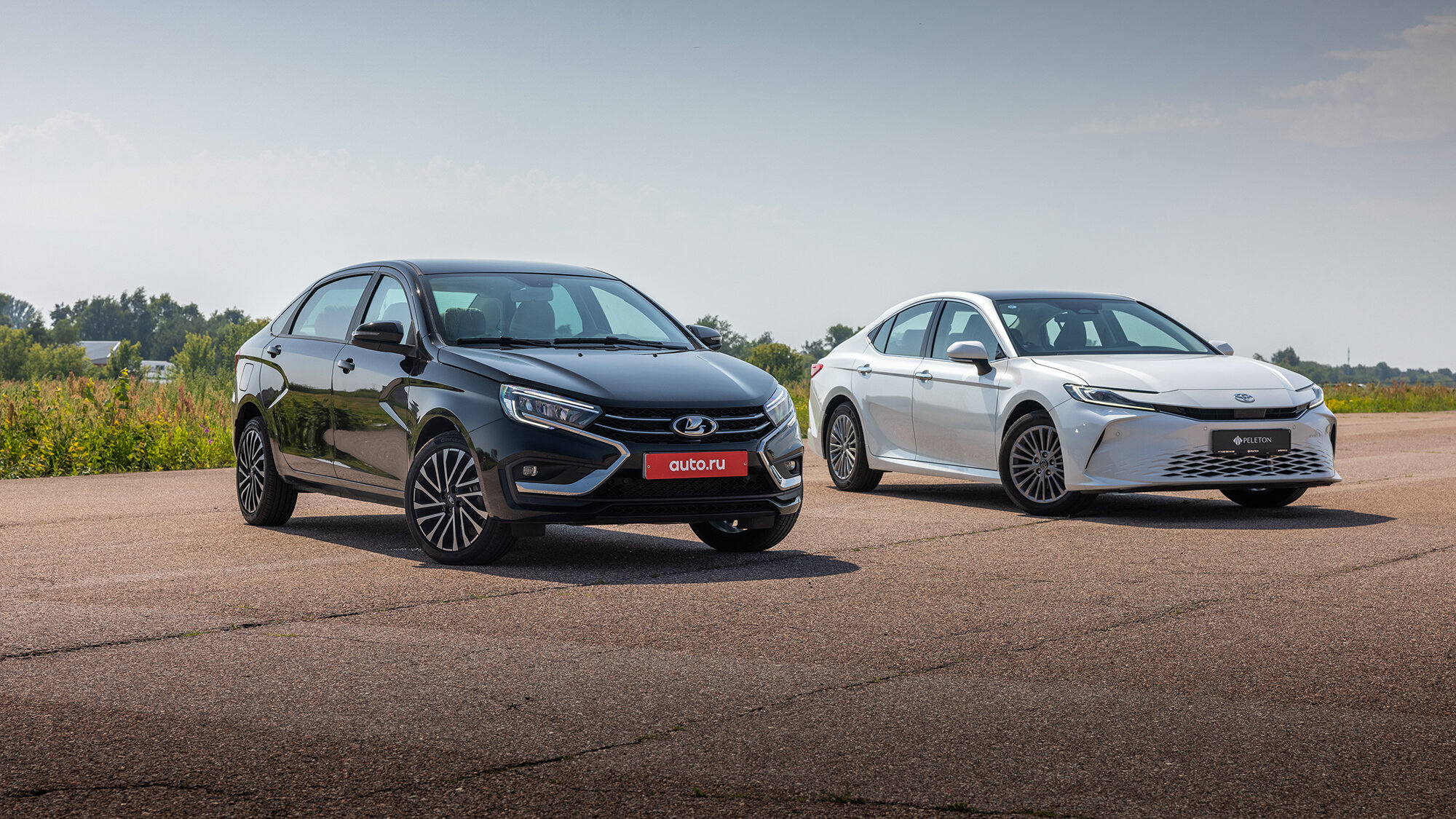 Депутатская прикосновенность: Lada Aura против Toyota Camry