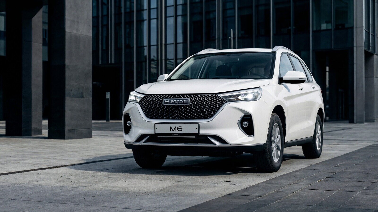 Объявлена стоимость обновлённого Haval M6 в России