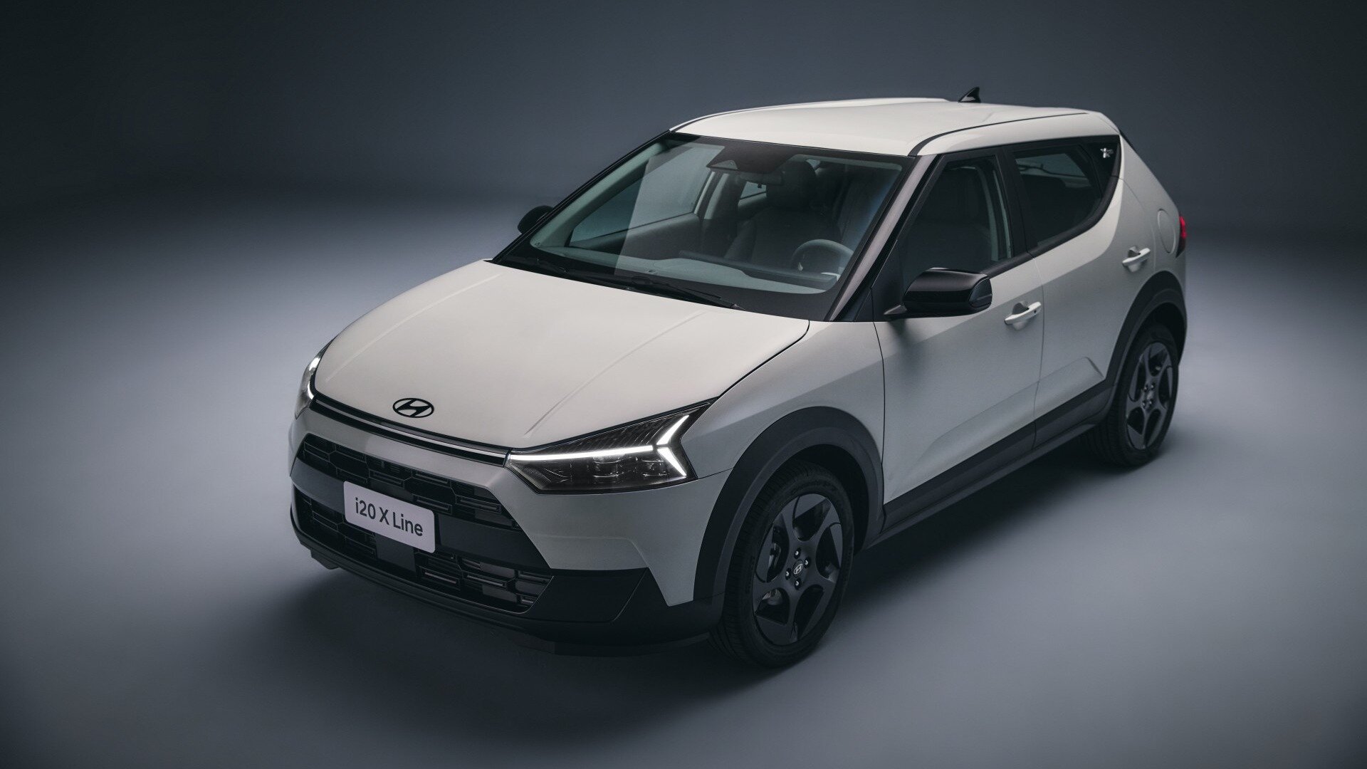 Хэтчбек Hyundai i20 сменил поколение и получил кросс-модификацию