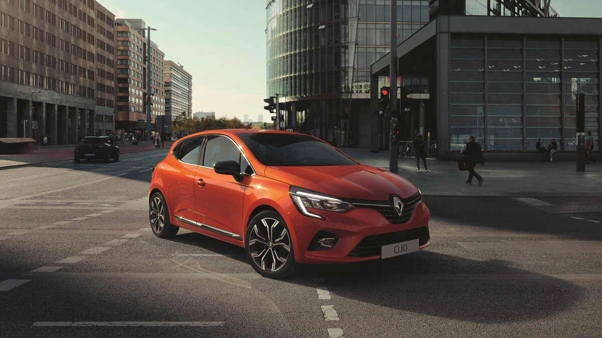 Новый Renault Clio показали целиком
