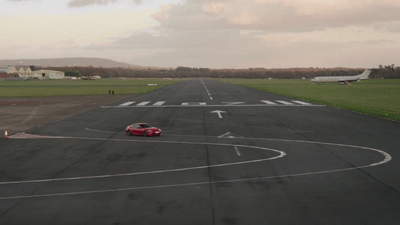 Слепой водитель проехал по треку Top Gear быстрее зрячих